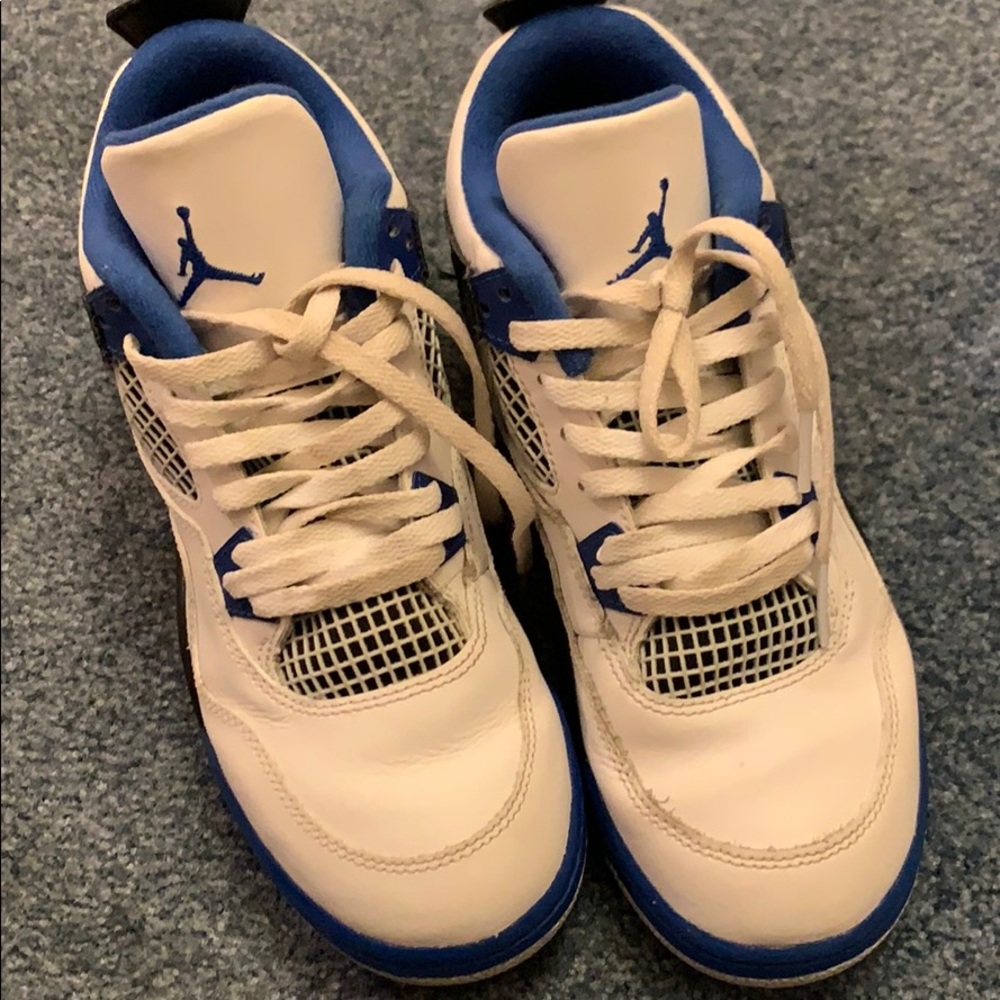Kids Jordan sneakers